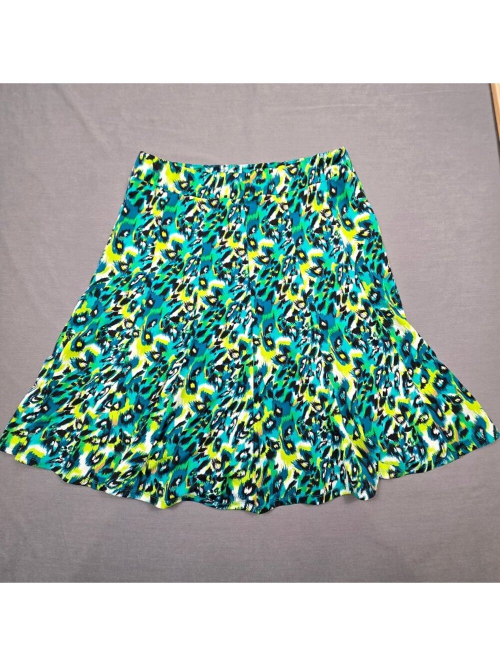 Sharagano Womens Green A-Line Skirt M Stretch Elastic Waist Pull On